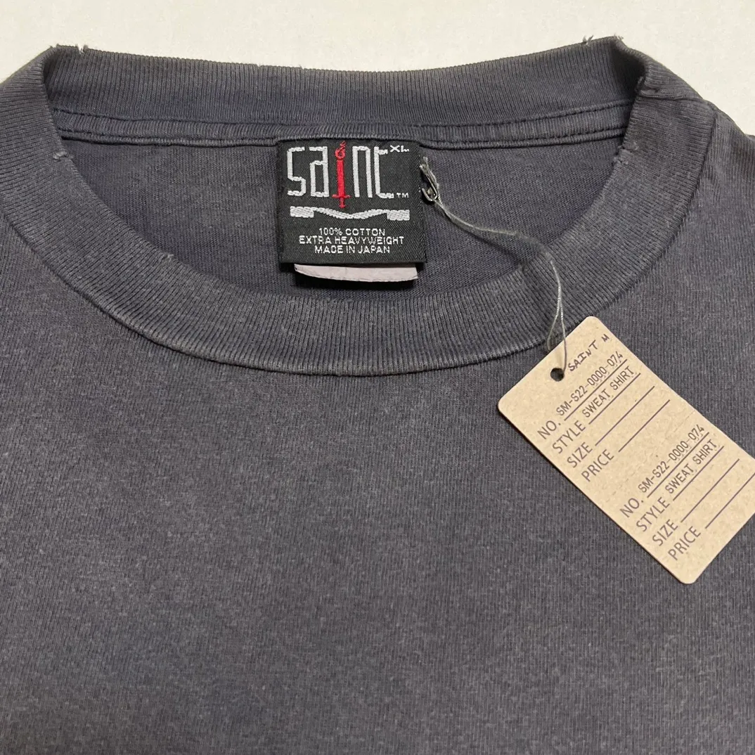 SAINT Mxxxxxx SM6 TEE/BLK latest model SM6 basic LOGO printed TEE, washed black S-XL, garment dyeing, heavy washing to make old, hanging holes, highly restored original printing, correct with anti-counterfeiting angel mark